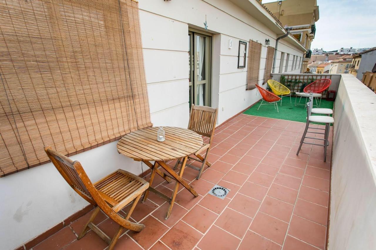 Rooms Postigo 23 Малага Экстерьер фото